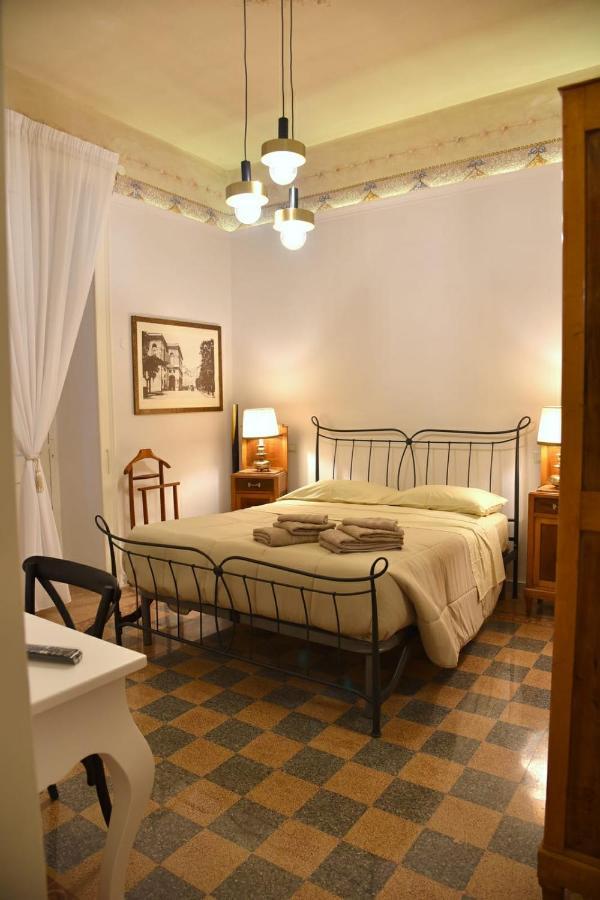 Ripa Garden room&suite Salerno Exterior foto