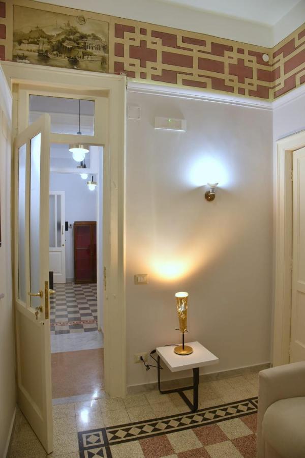 Ripa Garden room&suite Salerno Exterior foto